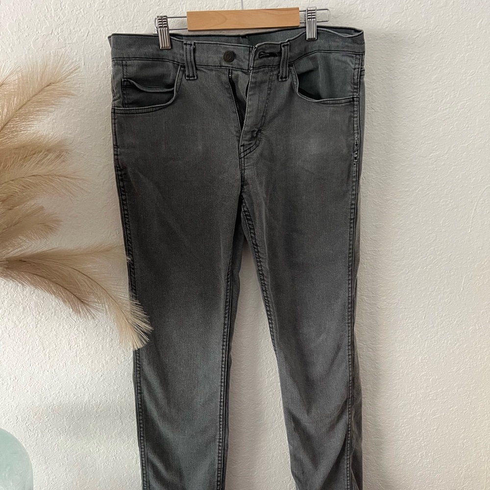 Levi’s | Mens Slim Fit Jeans 32X32